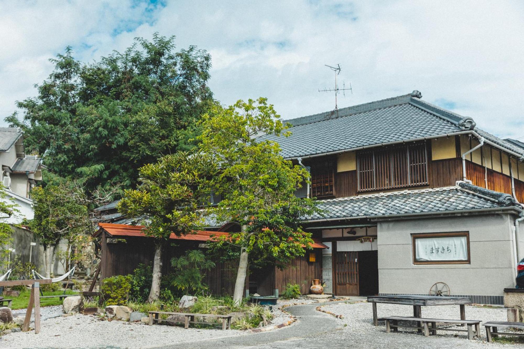 Masukichi -Hostel,Cafe,Souvenir,Guide- Seto Exterior photo